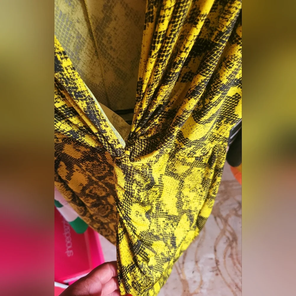 Yellow Python Dress - Picture 3 of 5